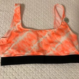 Pink by Victoria’s Secret sports bra